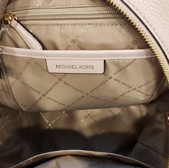 Michael Kors backpack purse NWT - Picture 10 of 12